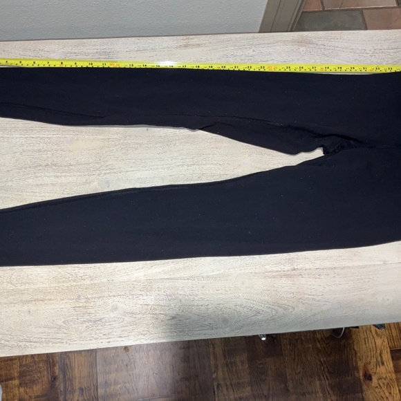 LULULEMON Long Black Leggings Size 4 - Picture 3 of 5